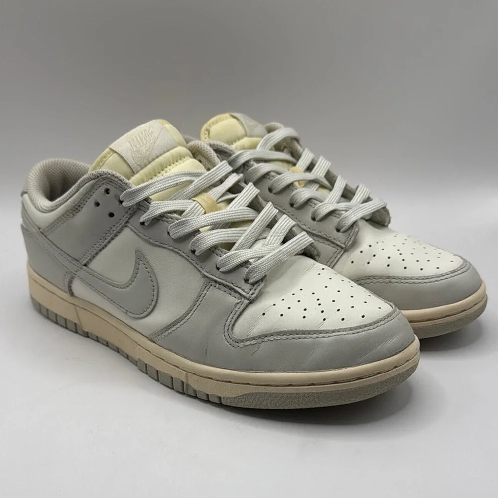 Nike Dunk Low Sail Light Bone Sneakers Shoes DD1503-107 Rare OG Women's‎ Size 9